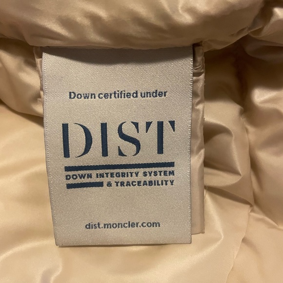 Moncler serifur giubbotto pink coat with detachable fur hood - Picture 7 of 10